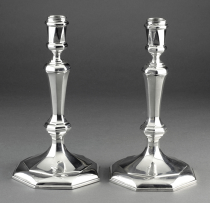 Cast Britannia Silver Queen Anne Style Octagonal Candlesticks (Set of 4), With 2 Detachable 2 Light Candelabra - Tessiers